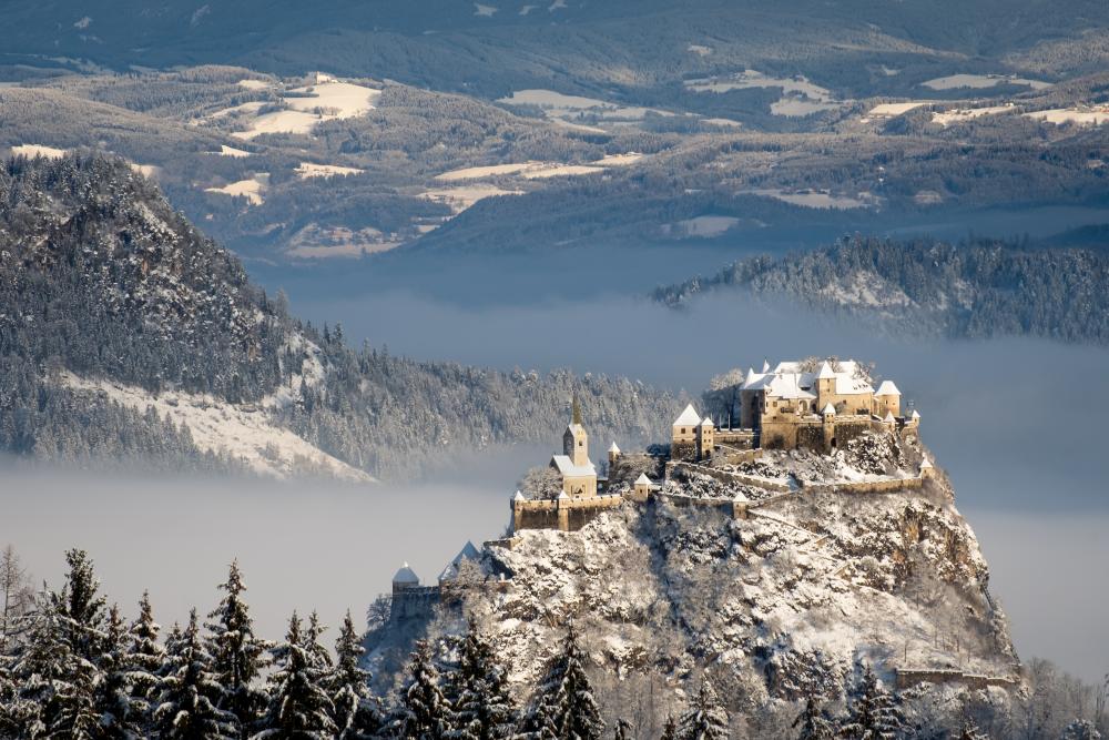 Hochosterwitz castle after a big snow fall, Austria